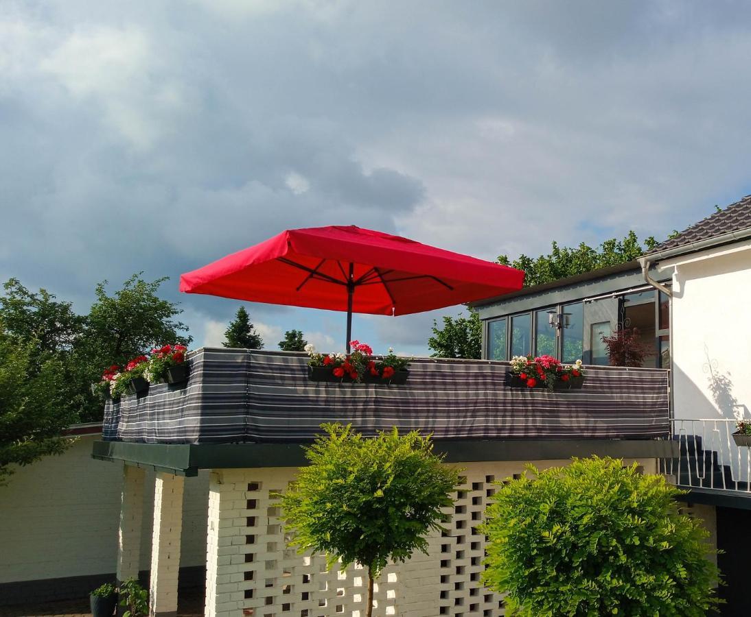 Villa Kopp-Das Gaestehaus Hopfingen Екстер'єр фото
